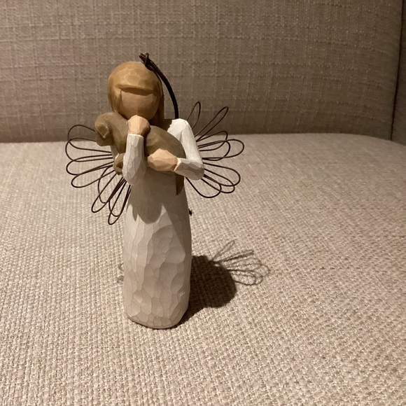 Willow Tree Other - Willow Tree Angel of friendship (with dog) ornament